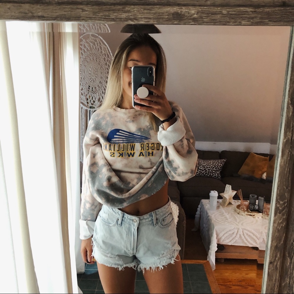 Abercrombie & Fitch denim shorts :)